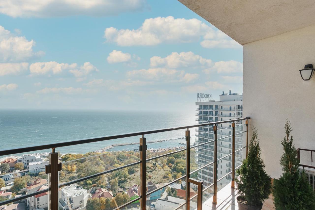 Sea & Sky Apartments 敖德萨 外观 照片