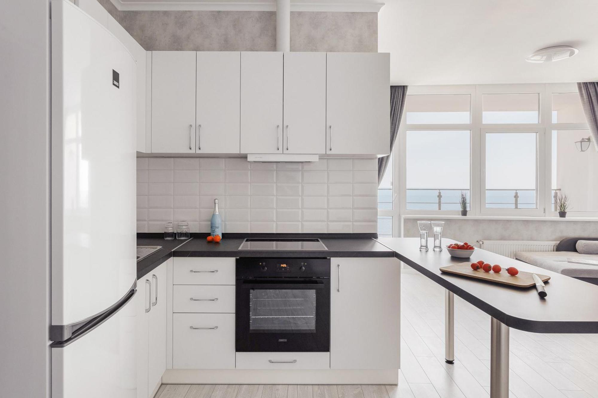 Sea & Sky Apartments 敖德萨 客房 照片