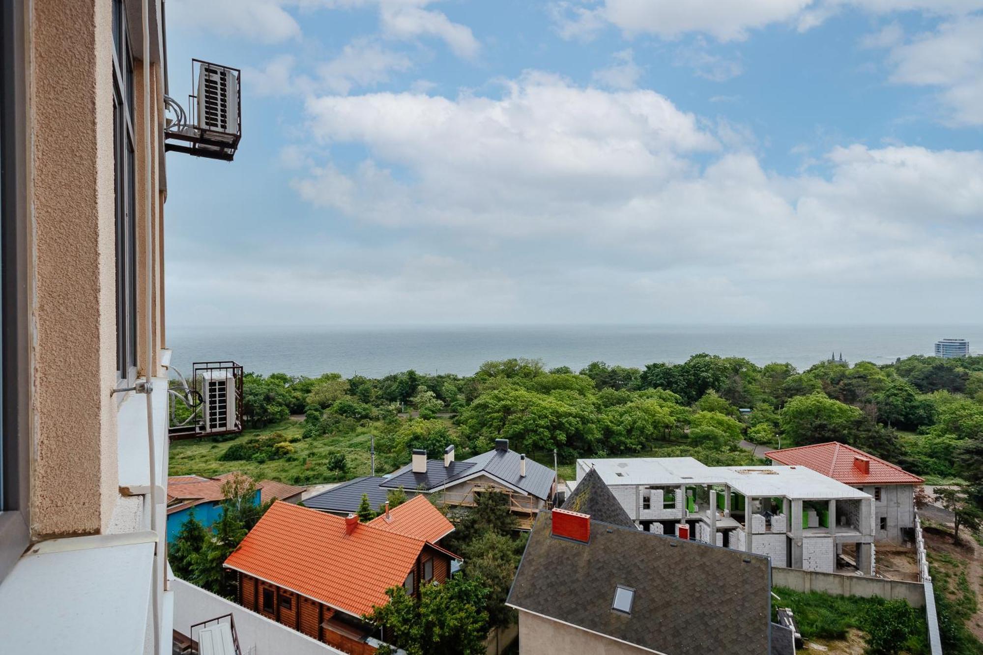 Sea & Sky Apartments 敖德萨 客房 照片